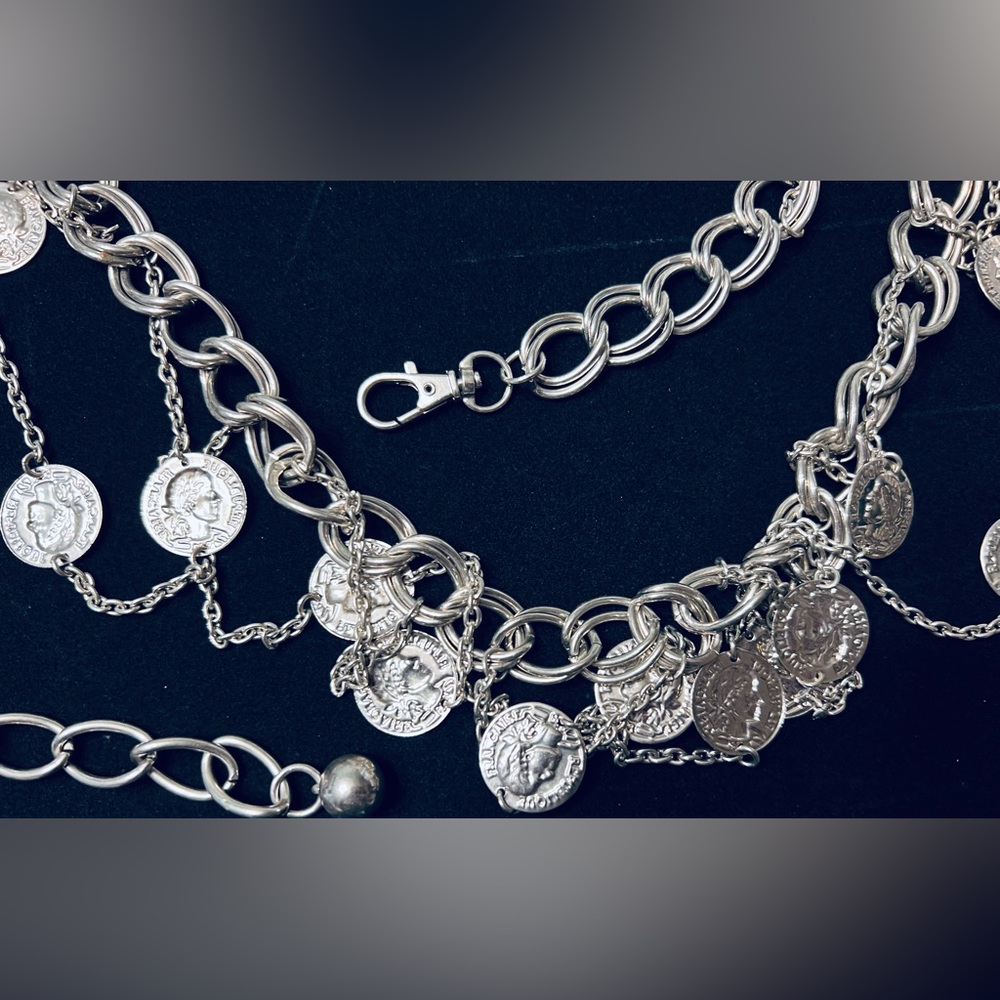 Vintage Silver Tone Coin Chain Link Belt - Picture 9 of 10
